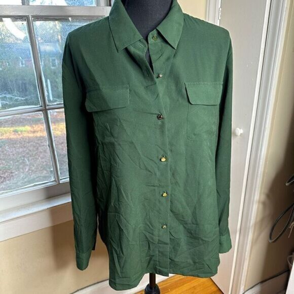 Juicy green! Juicy Couture dark green button down shirt with gold buttons - Picture 2 of 9